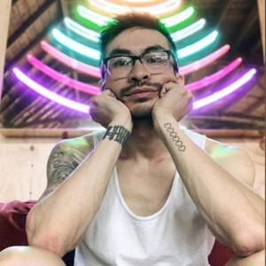 Meet your Posher, James